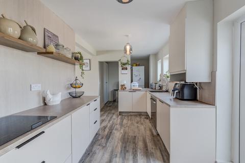 6 Blagdon Close, Llanrumney, Cardiff, CF3 4HF