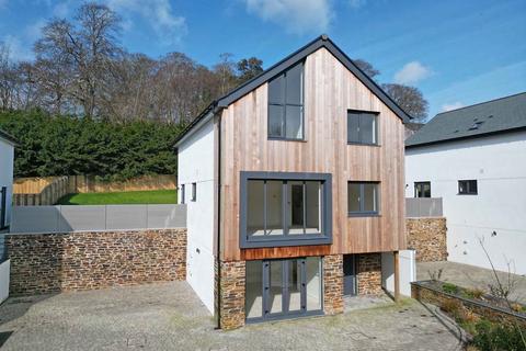 4 bedroom detached house for sale, Truro - close to city centre, Cornwall