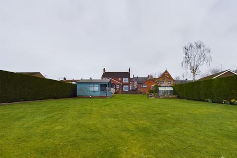 4 bedroom detached house for sale, West End, Scunthorpe DN15