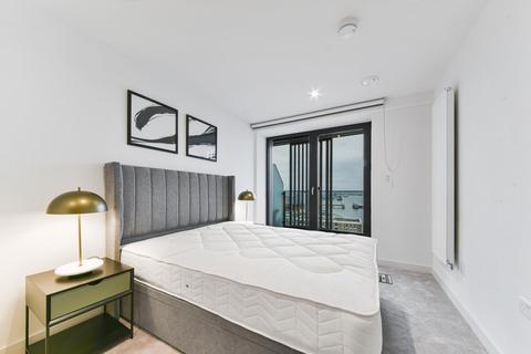 3 bedroom apartment for sale, Marco Polo, Royal Wharf, London, E16