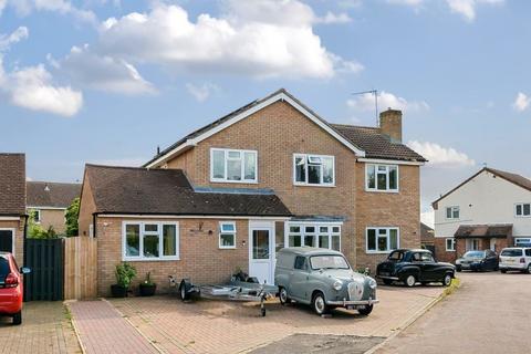 5 bedroom detached house for sale, Chichester Walk, Banbury OX16