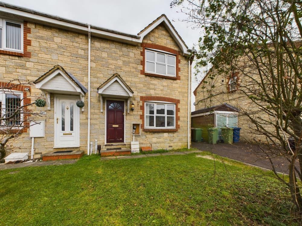 Katherine Close, Churchdown 3 bed house to rent £1,000 pcm (£231 pw)