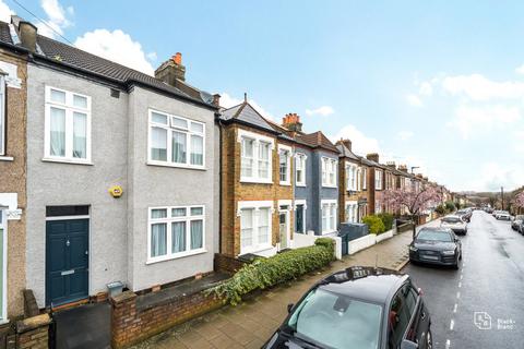 104 Blandford Road, Beckenham, BR3 4NQ