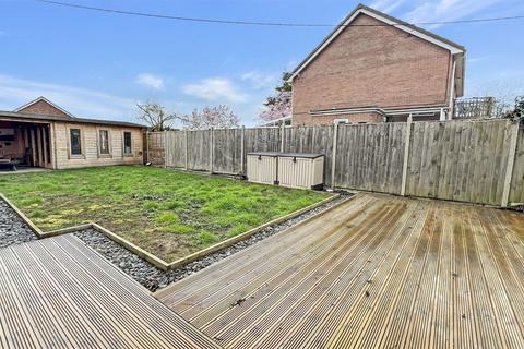 19 Cherry Gardens, Trowbridge, BA14 7AU