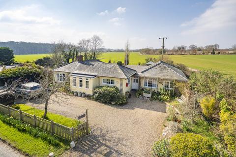 Willow Cottage Bures Road, Wakes Colne, Colchester, CO6 2AX