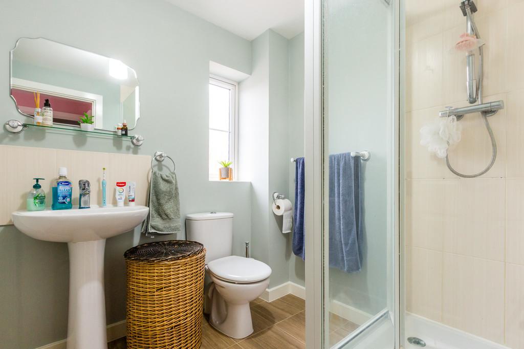 Ensuite shower room