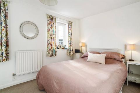 44 Averill Close, Broadway, WR12 7RA