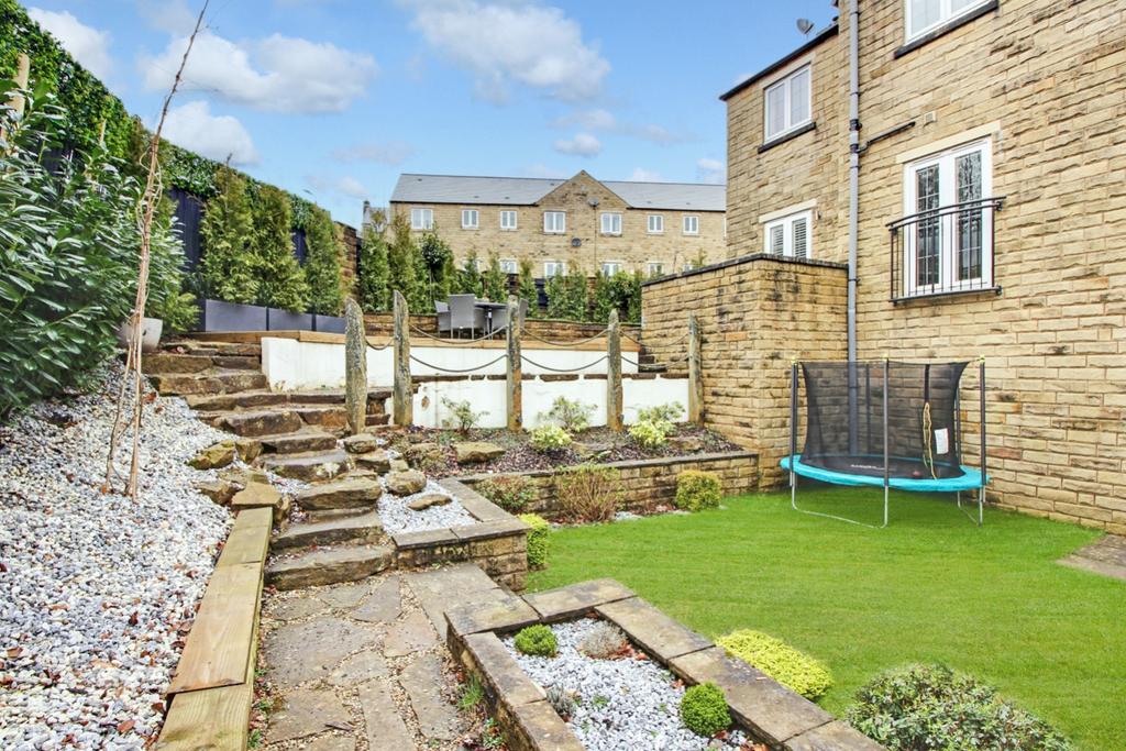 Lrg 35 Garden E