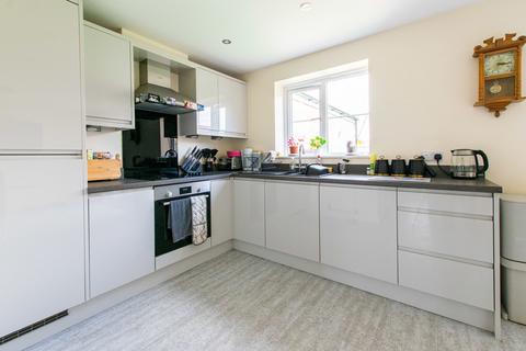3 bedroom detached house for sale, Pond View, York YO61