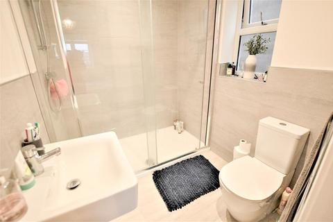 1 Pond View, Tollerton, York, YO61 1AG