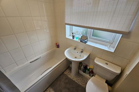 1 bedroom townhouse to rent, Cobcar Lane, Elsecar