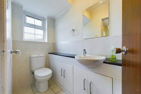 24 Glen Drive, Alton, Stoke-on-trent, ST10 4DJ