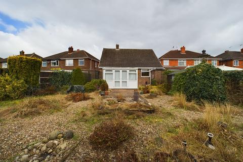 2 bedroom detached bungalow for sale, Burton Road, Branston