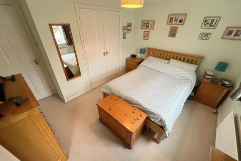 8 Farjeon Close, Ledbury, HR8 2FU