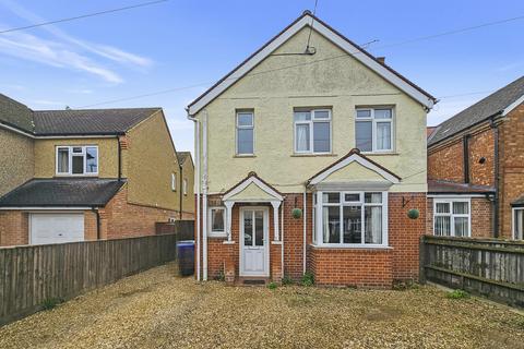 3 bedroom detached house for sale, Halse Road, Brackley