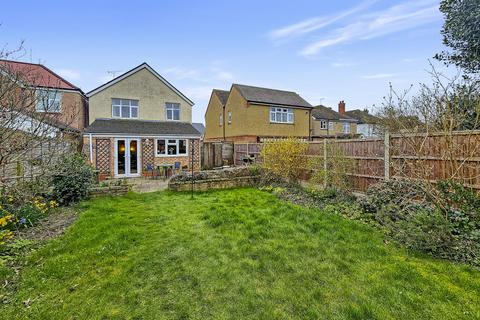 3 bedroom detached house for sale, Halse Road, Brackley