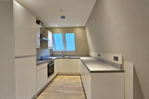 3 bedroom flat to rent, Fortis Green, London