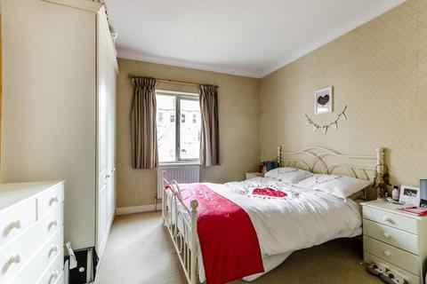 1 bedroom flat to rent, Berisford Mews, Wandsworth, London, SW18