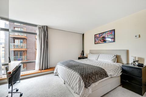 3 bedroom flat for sale, Parliament View Apartments, 1 Albert Embankment, London, SE1