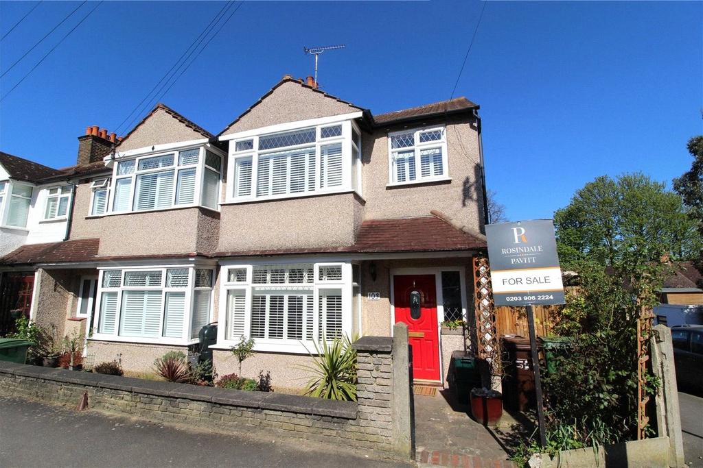 Wallace Crescent, Carshalton, SM5 3 bed end of terrace house for sale