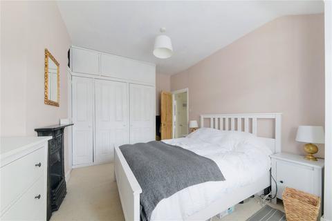 103 Wallace Crescent, Carshalton, SM5 3SU