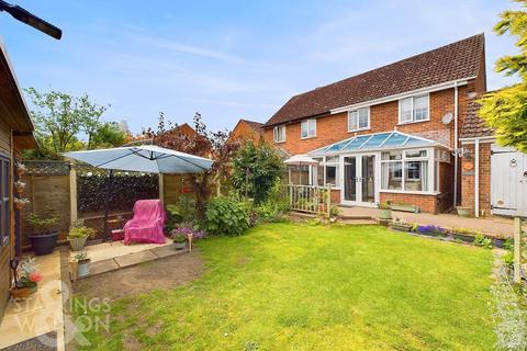 3 bedroom semi-detached house for sale, Mill Croft Close, Costessey, Norwich