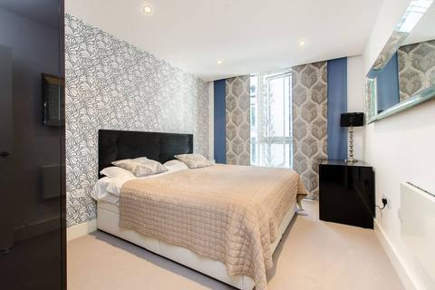1 bedroom flat to rent, Leman Street, Aldgate, London, E1