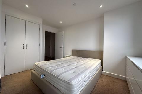 2 bedroom apartment for sale, 15 Zenith Close, London