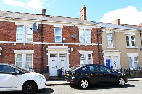 4 bedroom flat for sale, Dilston Road, Newcastle Upon Tyne NE4