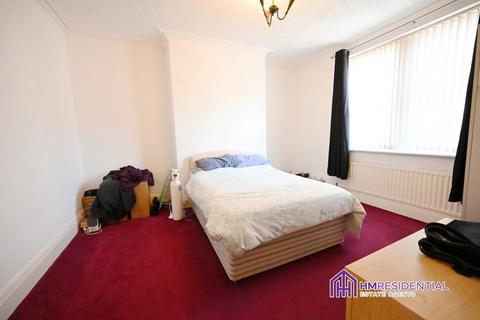 2 bedroom flat for sale, York Street, Pelaw NE10