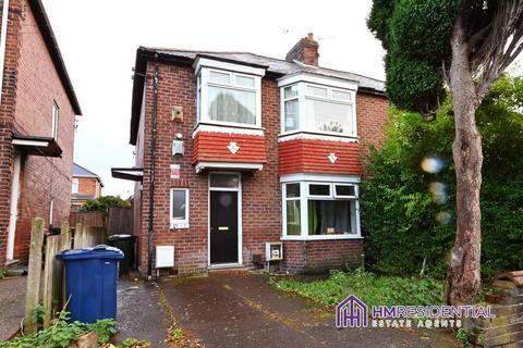 2 bedroom ground floor flat for sale, Axbridge Gardens, Benwell NE4