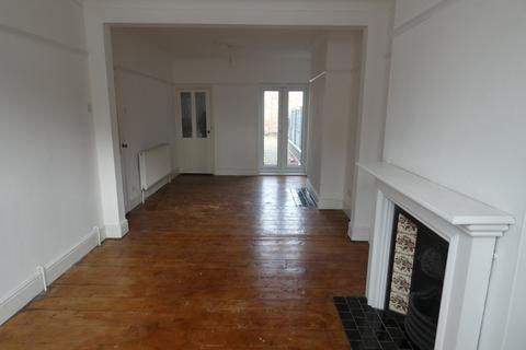 2 bedroom terraced house to rent, Kempston MK42