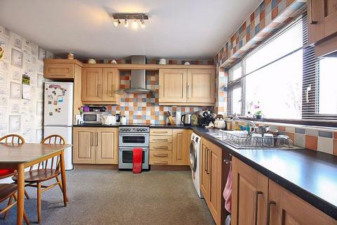 11 Alpine Drive, Dudley, DY2 0JH