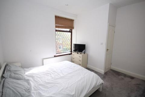 2 bedroom terraced house for sale, Shawfield Lane, Rochdale OL12