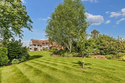 4 bedroom farm house for sale, Comhampton, Stourport-On-Severn DY13