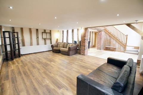 3 bedroom barn conversion to rent, Rotten Row, East Tuddenham NR20