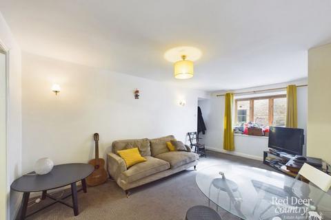 1 bedroom ground floor maisonette for sale, Peel Court, Watchet