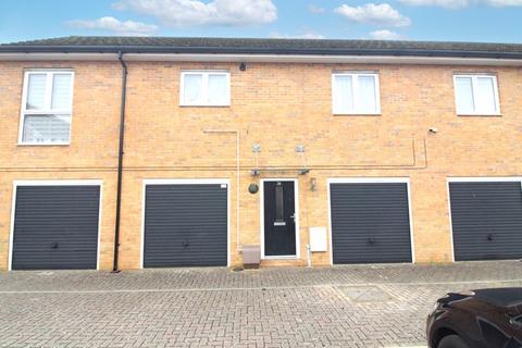 2 bedroom end of terrace house for sale, Challney Gardens, Luton