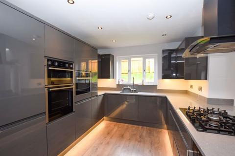 4 bedroom semi-detached house for sale, Ridgway Gardens, Lymm, WA13 0HQ