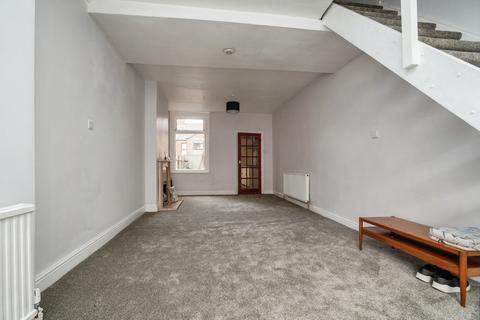 3 bedroom terraced house to rent - Wolverton Road, Leicester, LE3