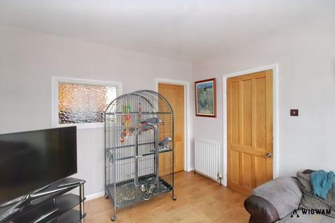 3 bedroom end of terrace house for sale - Cranbrook Avenue, Hull, HU6