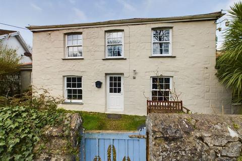 4 bedroom detached house for sale, Scorrier, Redruth - Family Cottage with Two Garages