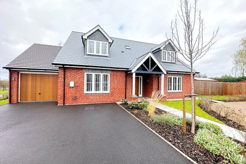 3 bedroom detached house for sale, Damson View, Eckington