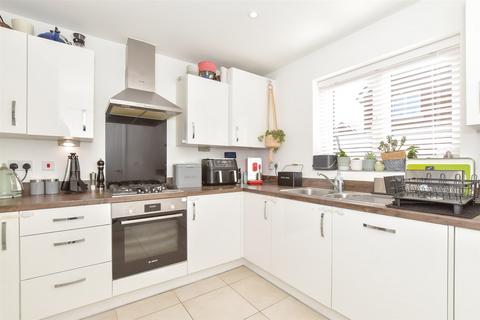 3 bedroom semi-detached house for sale, Corden Place, Codmore Hill, Pulborough, West Sussex