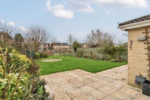 4 bedroom detached house to rent, Sudeley Drive, South Cerney