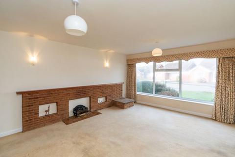 3 bedroom detached house for sale, Nursery Close, Hagley DY9