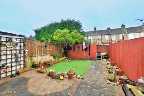 46 Anthony Road, London, SE25 5HB