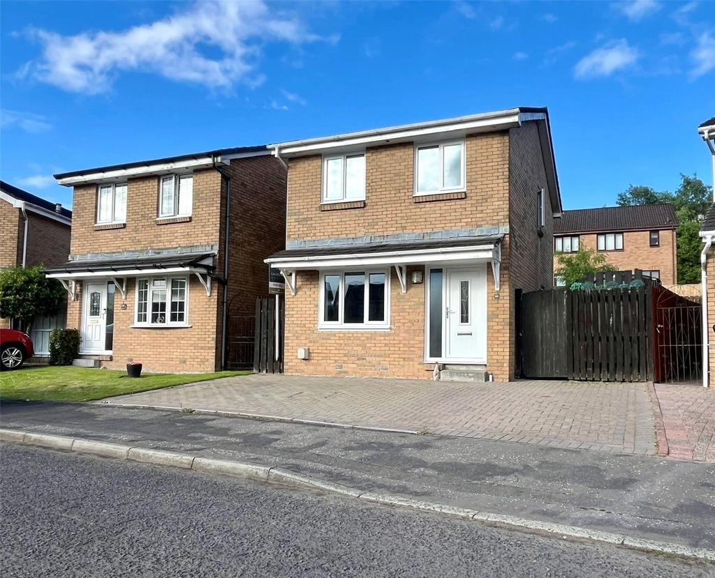 Strathleven Drive, Alexandria... 3 bed detached house for sale £220,000