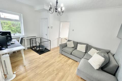 21 Coniston Avenue, Thornton-cleveleys, FY5 4AQ