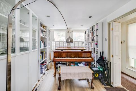 3 bedroom detached house for sale, Ellerdale Road, Hampstead